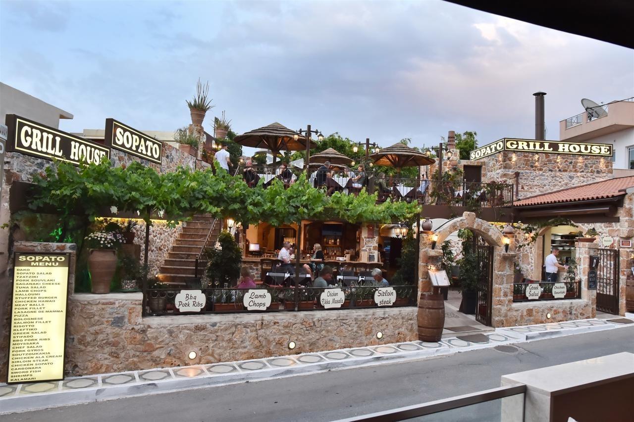 24 Seven Boutique Hotel 말리아 외부 사진