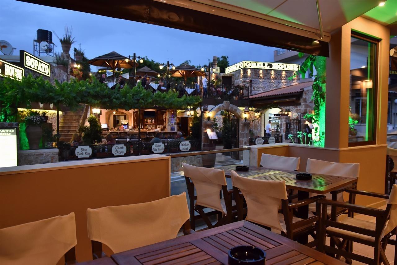 24 Seven Boutique Hotel 말리아 외부 사진