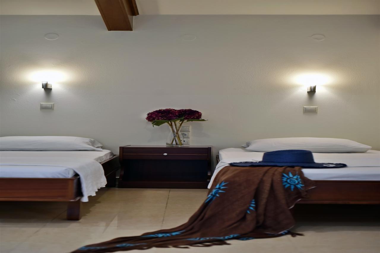 24 Seven Boutique Hotel 말리아 외부 사진