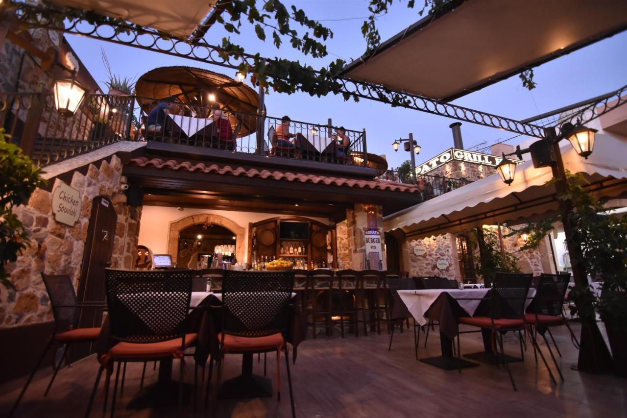 24 Seven Boutique Hotel 말리아 외부 사진