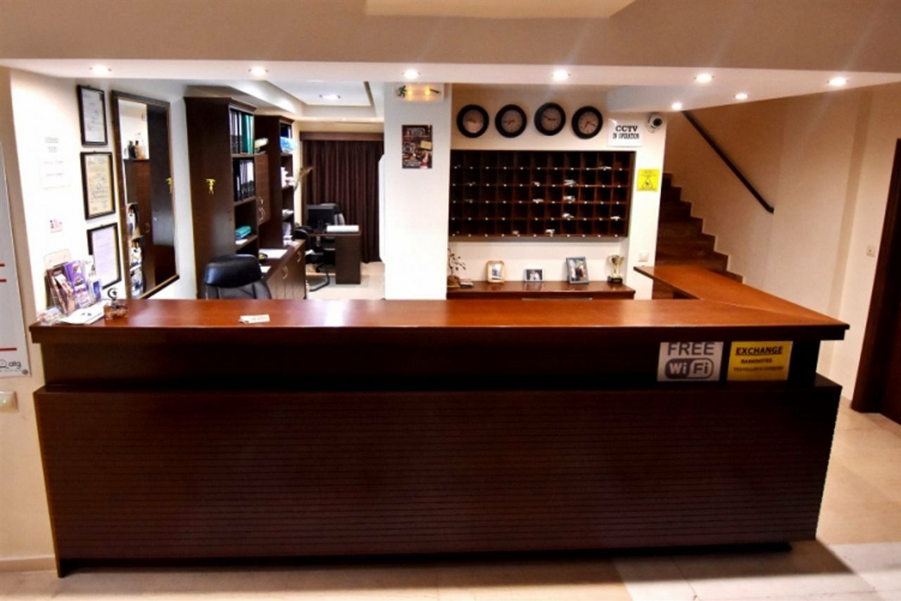 24 Seven Boutique Hotel 말리아 외부 사진