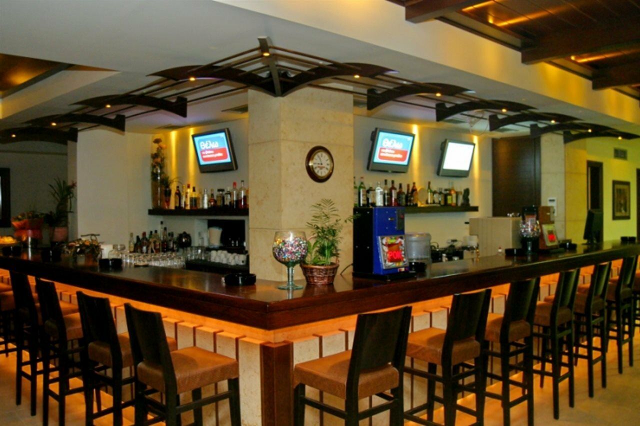 24 Seven Boutique Hotel 말리아 외부 사진